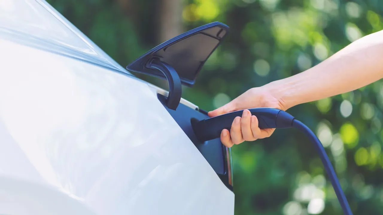 Balancing Fast Charging and Battery Health