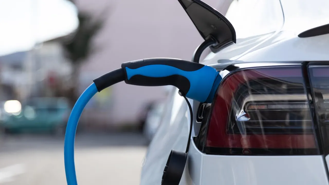 Community And Habits Shape EV Charging