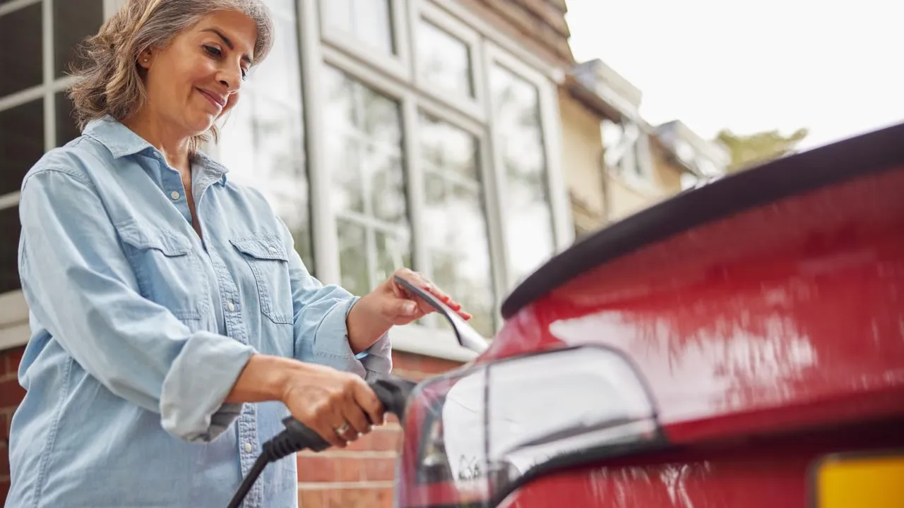 EV Charging Platform Integration: Enhancing Data Interoperability, Software Integration, and Fleet Management